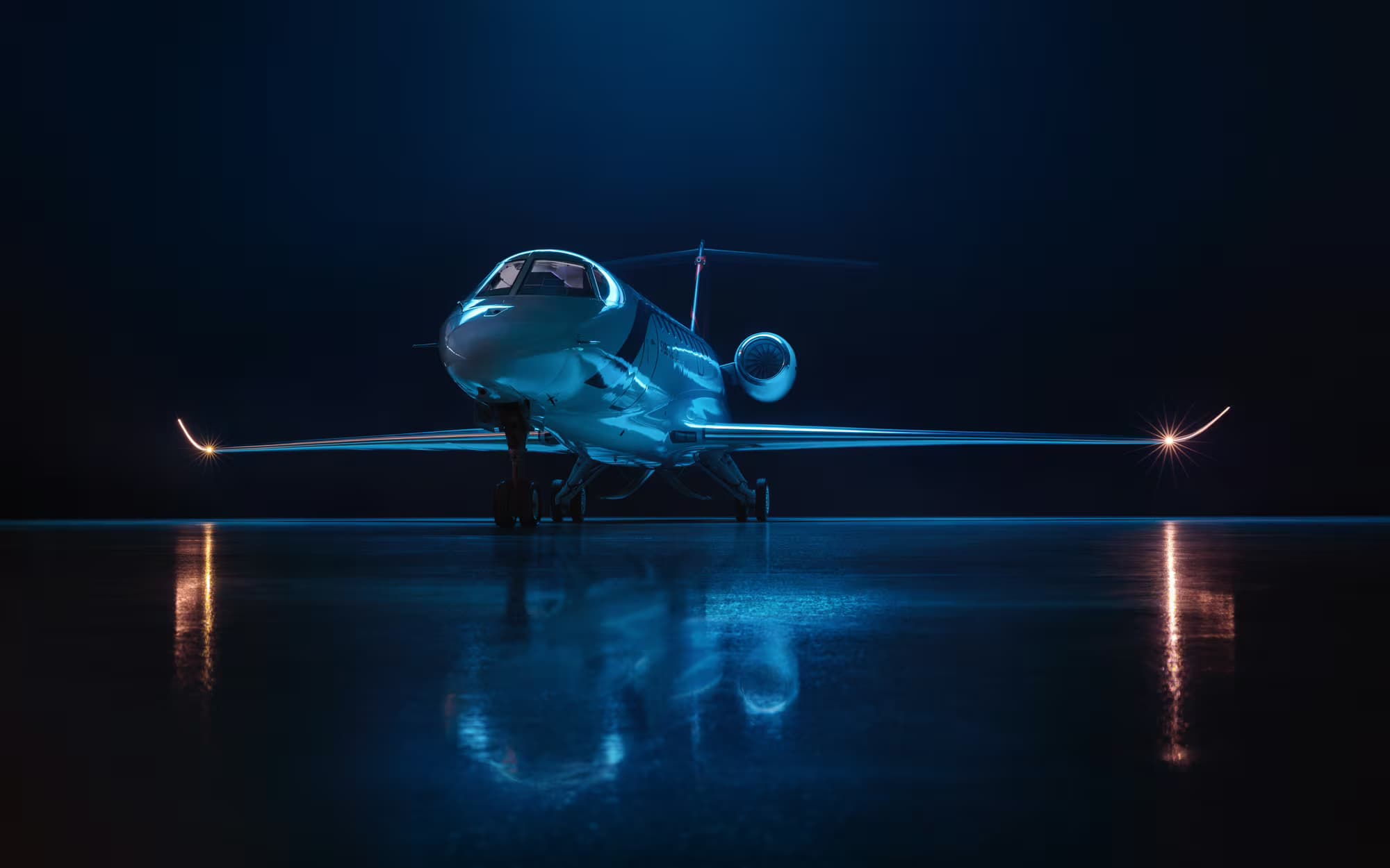 SJ36 head-on, wingtip lights on